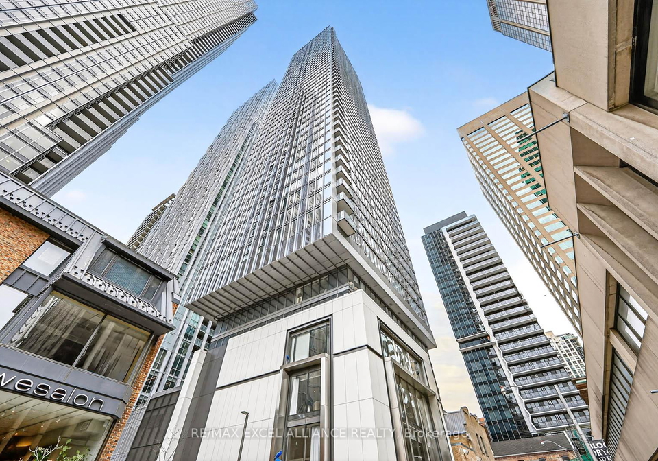 8-cumberland-street-toronto-ontario-c12744538