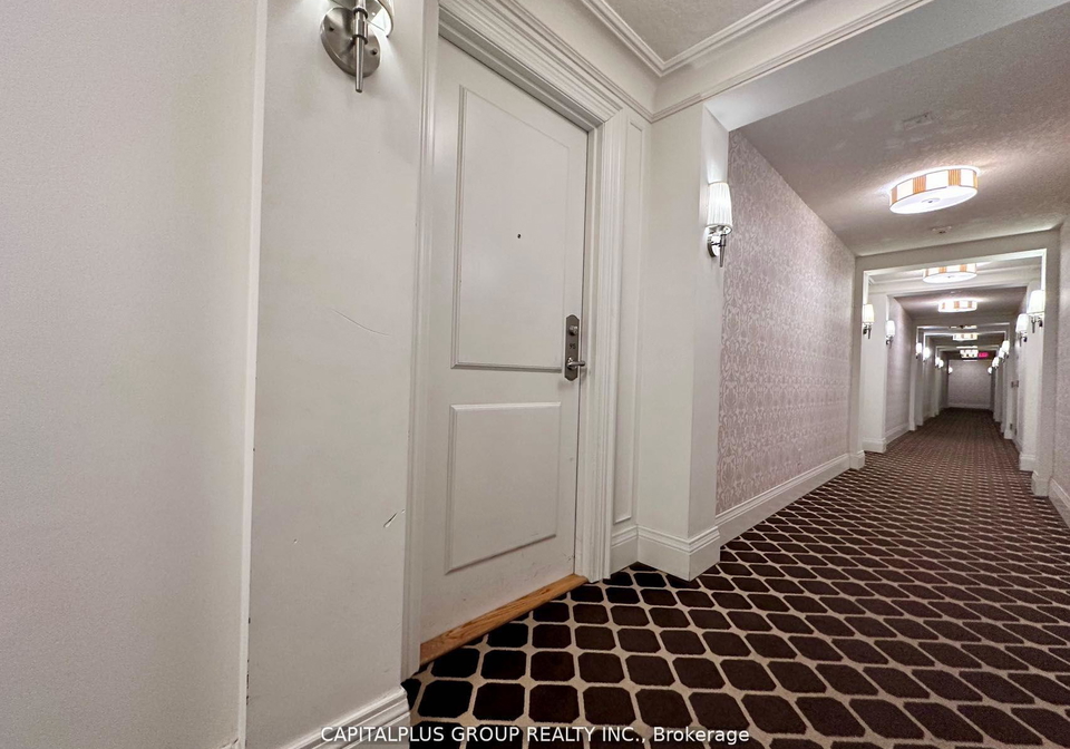 25-greenview-avenue-toronto-ontario-c12744542