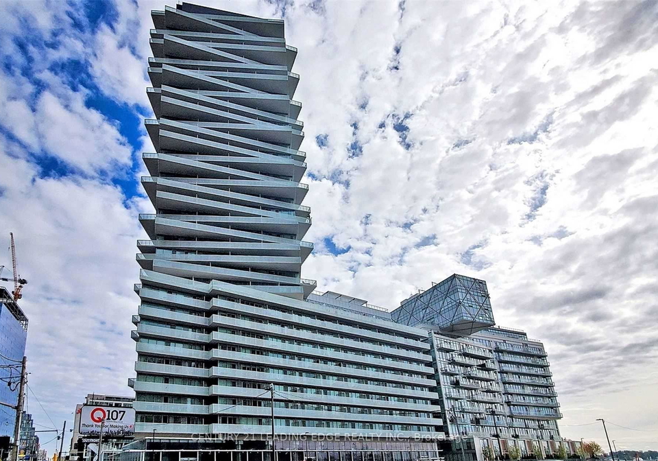 15-queens-quay-e-toronto-ontario-c12744878