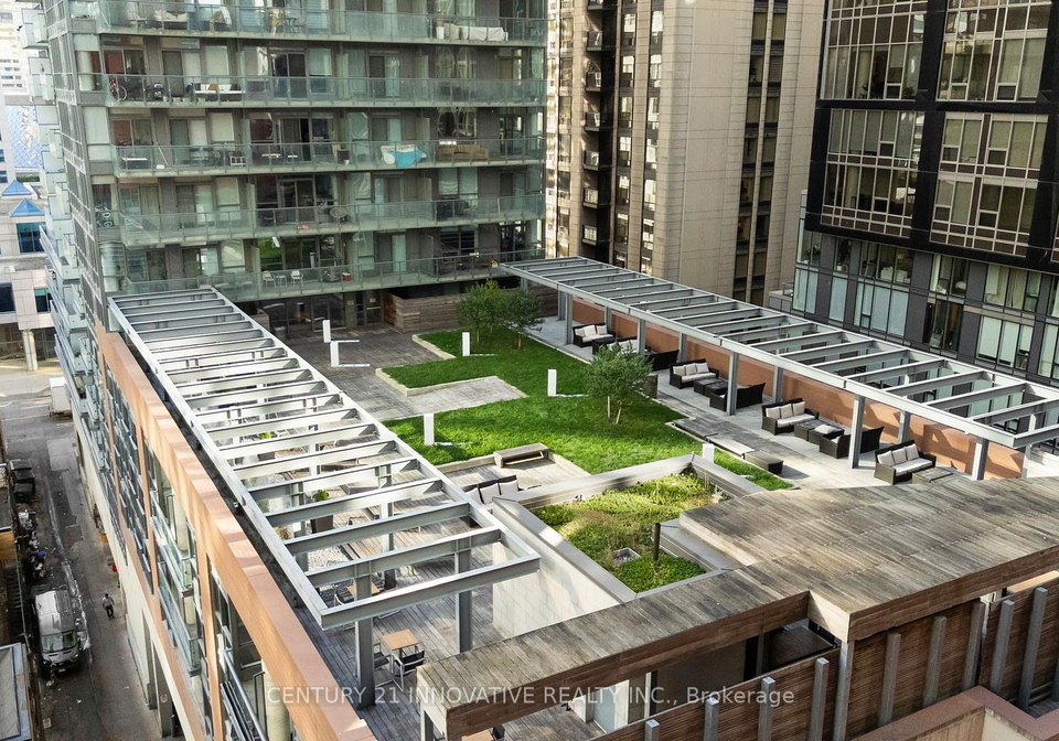 8-mercer-street-toronto-ontario-c12744922