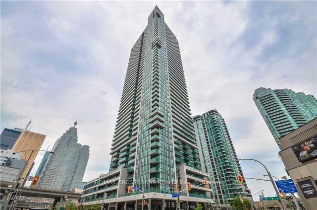 33-bay-street-toronto-ontario-c12744976