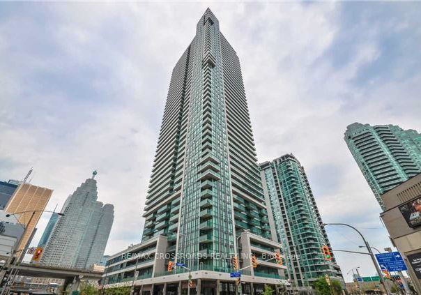 33-bay-street-toronto-ontario-c12744976