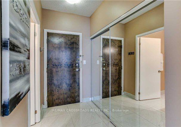 33-bay-street-toronto-ontario-c12744976
