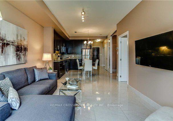 33-bay-street-toronto-ontario-c12744976