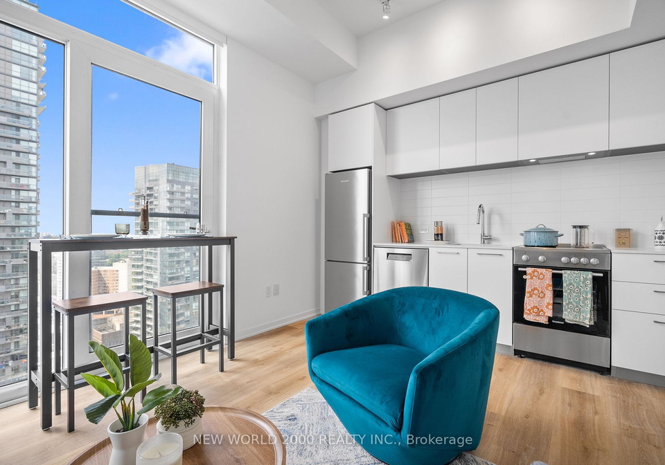 101-roehampton-avenue-toronto-ontario-c12745064