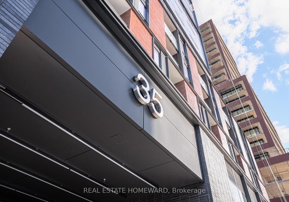 35-parliament-street-toronto-ontario-c12745252