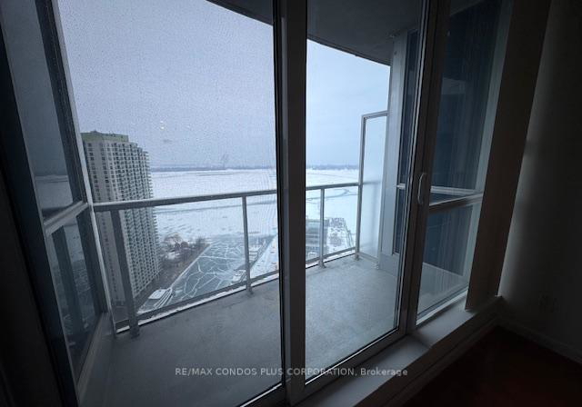 208-queens-quay-w-toronto-ontario-c12745470
