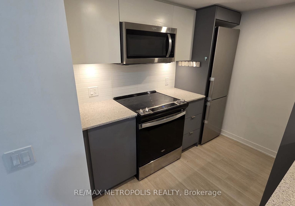500-wilson-avenue-toronto-ontario-c12745492