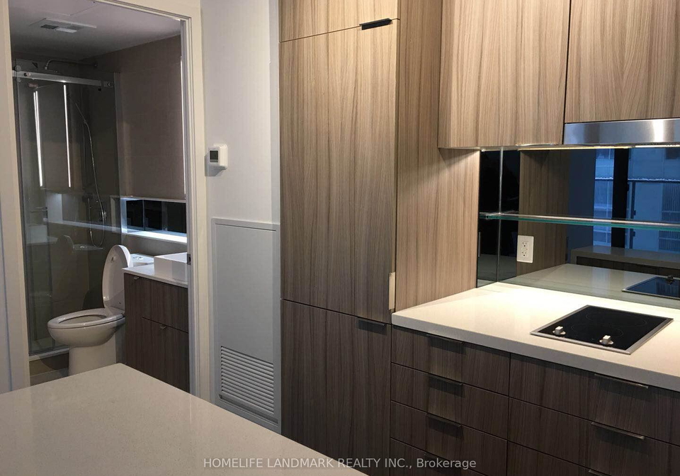 215-queen-street-w-toronto-ontario-c12745500