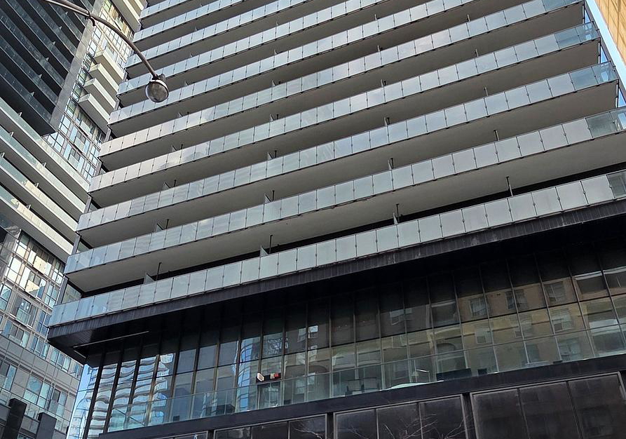 15-grenville-street-toronto-ontario-c12745656