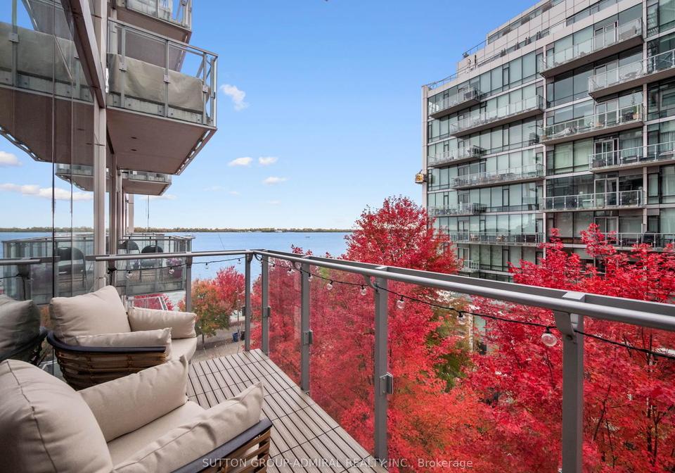 39-queens-quay-e-toronto-ontario-c12745682