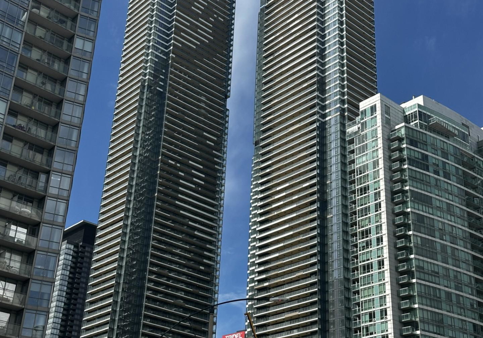 3-concord-cityplace-way-toronto-ontario-c12745710