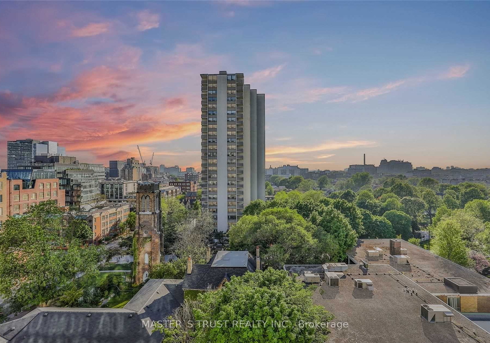 50-mccaul-street-toronto-ontario-c12745772
