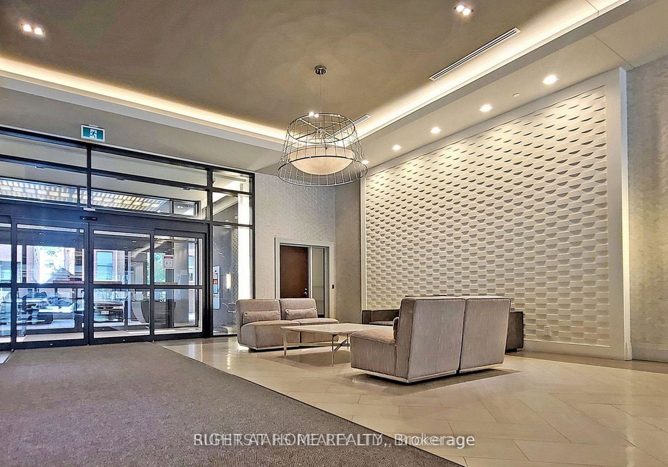 460-adelaide-street-e-toronto-ontario-c12745784