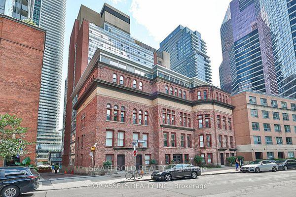 11-st-joseph-street-toronto-ontario-c12745798