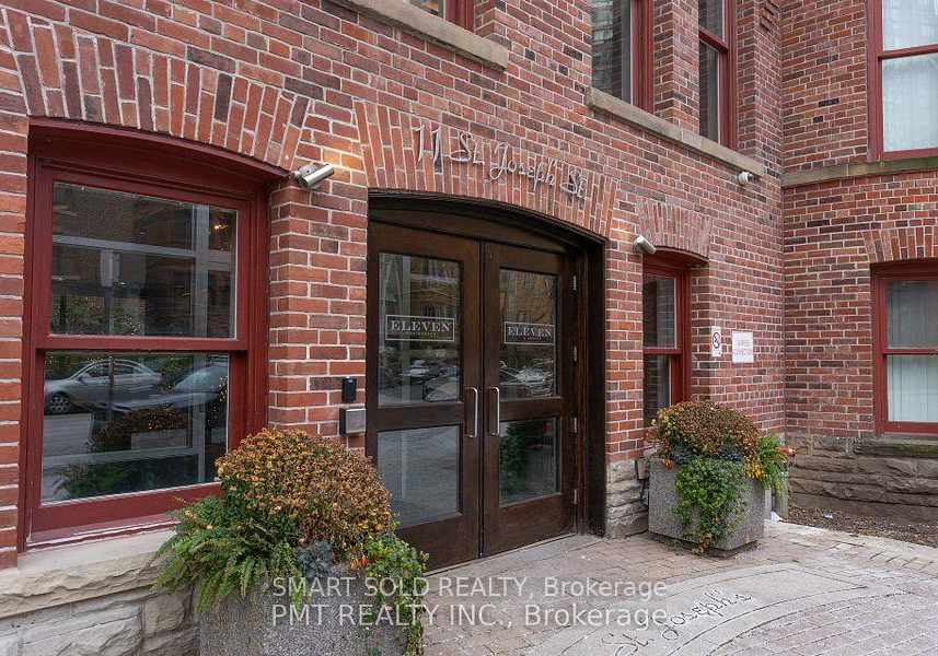 11-st-joseph-street-toronto-ontario-c12745798
