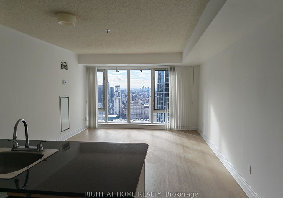 210-victoria-street-toronto-ontario-c12745800