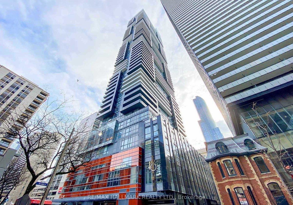 7-grenville-street-toronto-ontario-c12745858