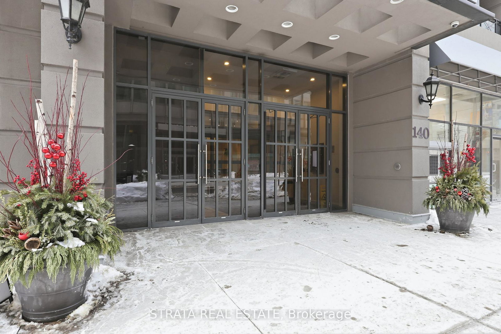 140-simcoe-street-toronto-ontario-c12746196