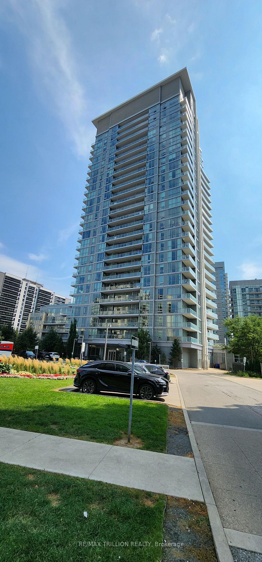 62-forest-manor-road-north-york-ontario-c12746444