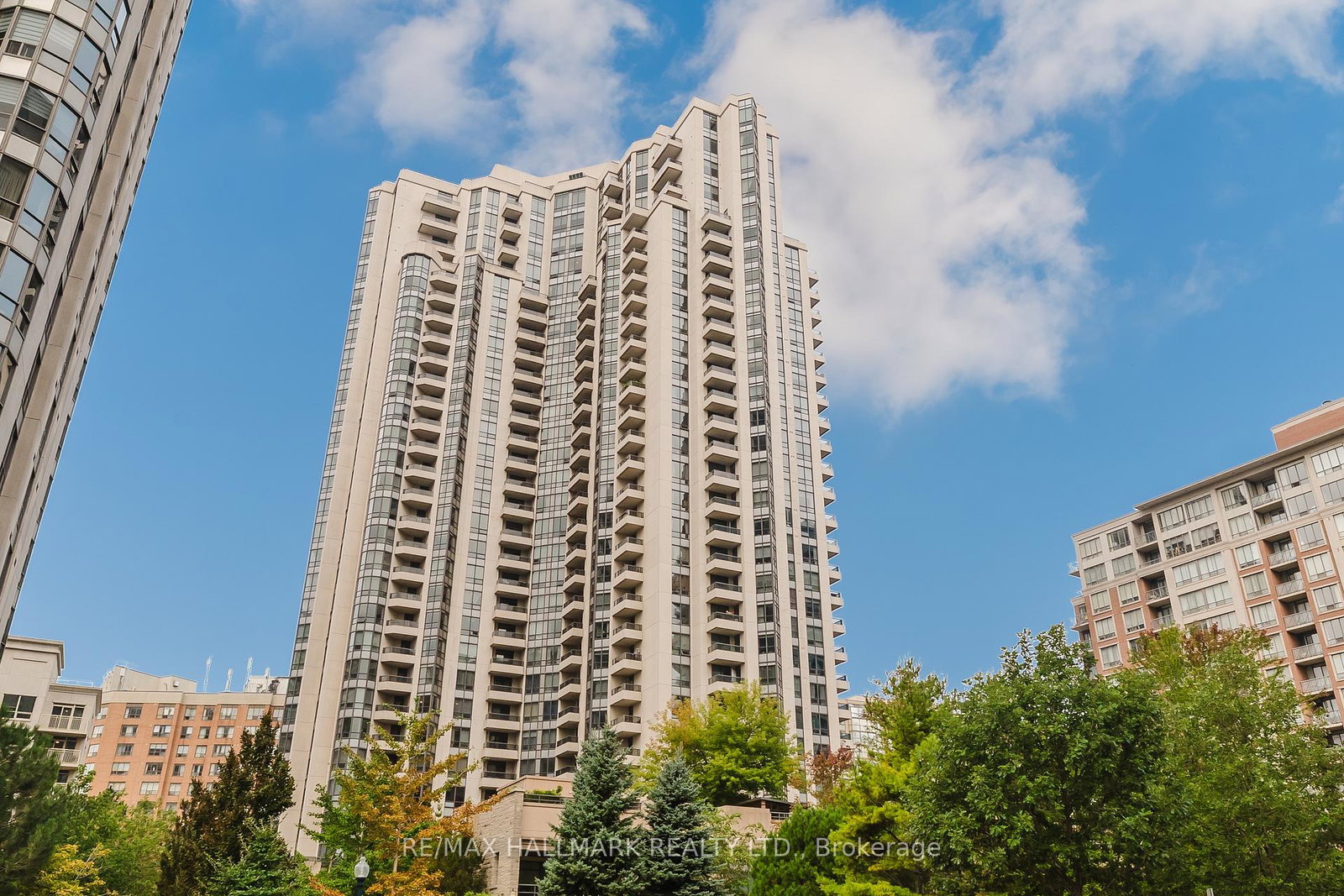 500-doris-avenue-north-york-ontario-c12746552