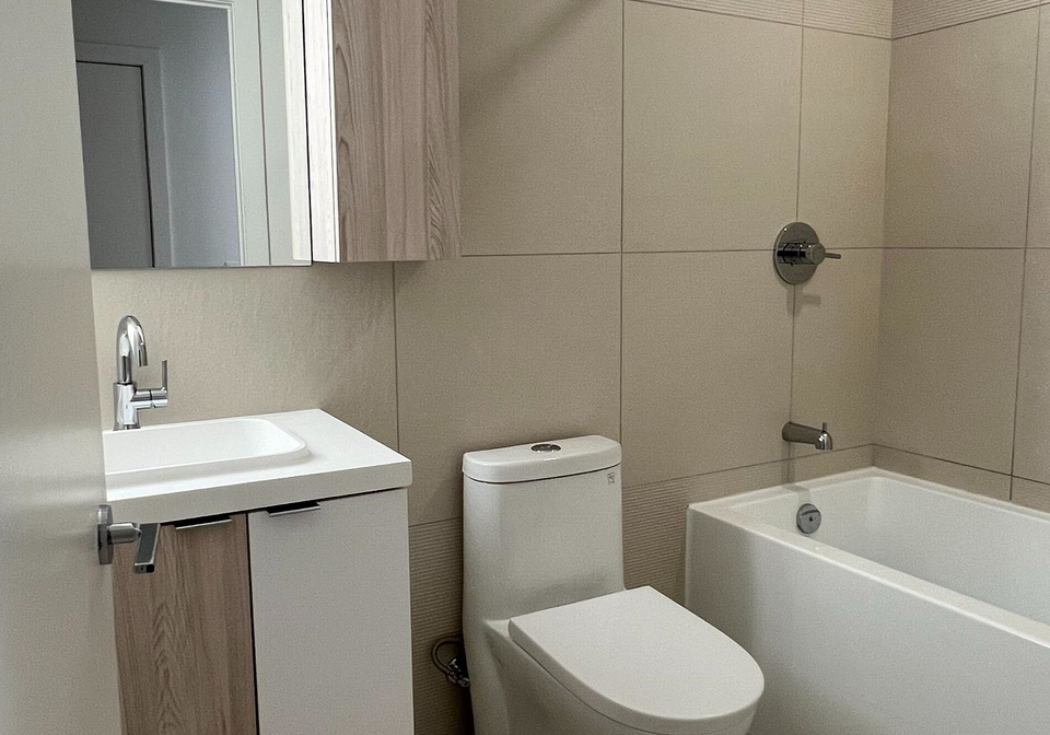 15-mercer-street-toronto-ontario-c12746654