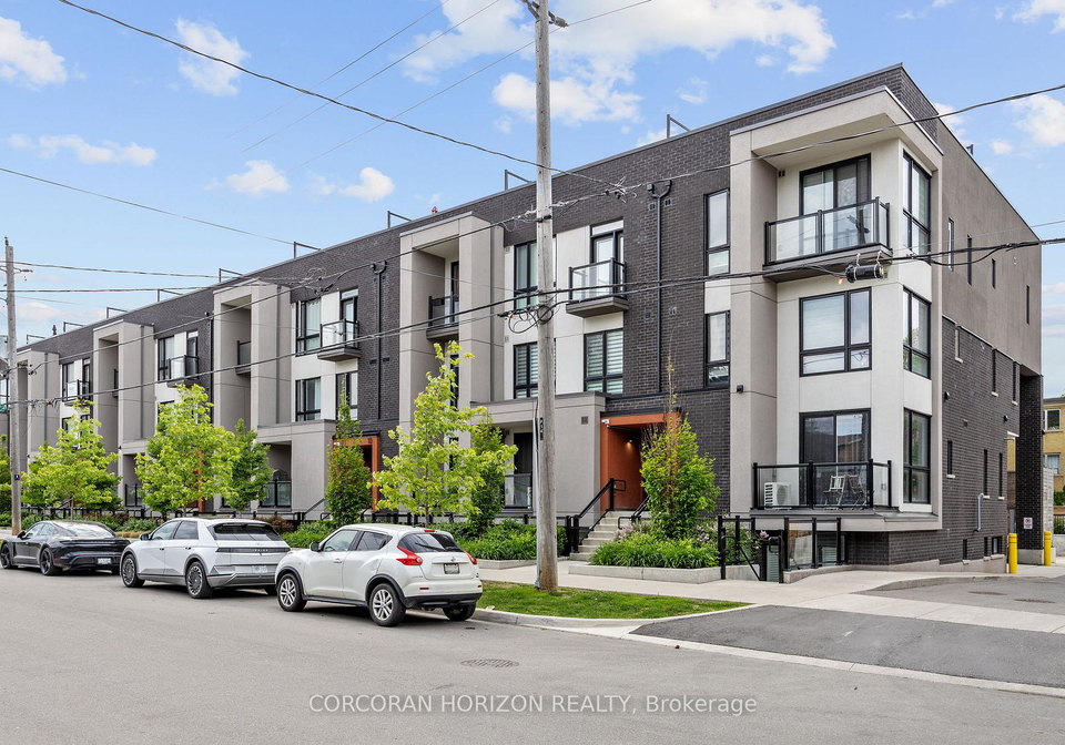 8-marquette-avenue-toronto-ontario-c12747224