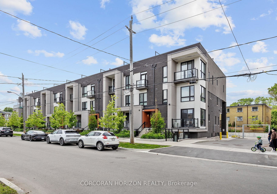 8-marquette-avenue-toronto-ontario-c12747224