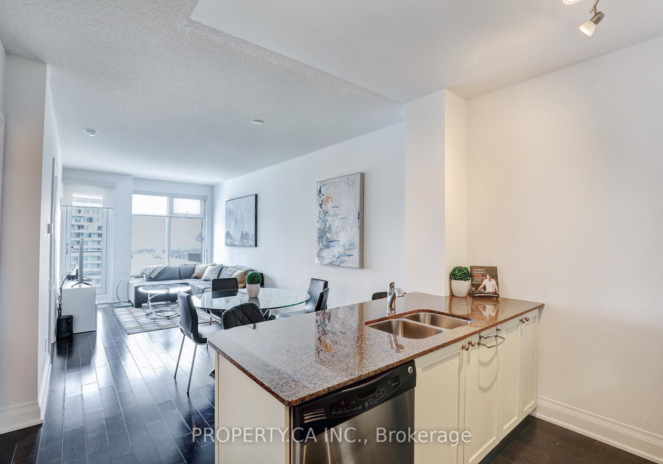 2191-yonge-street-toronto-ontario-c12747968