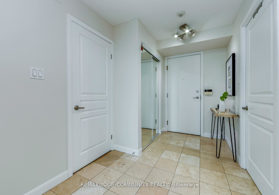 313-richmond-street-e-toronto-ontario-c12748064