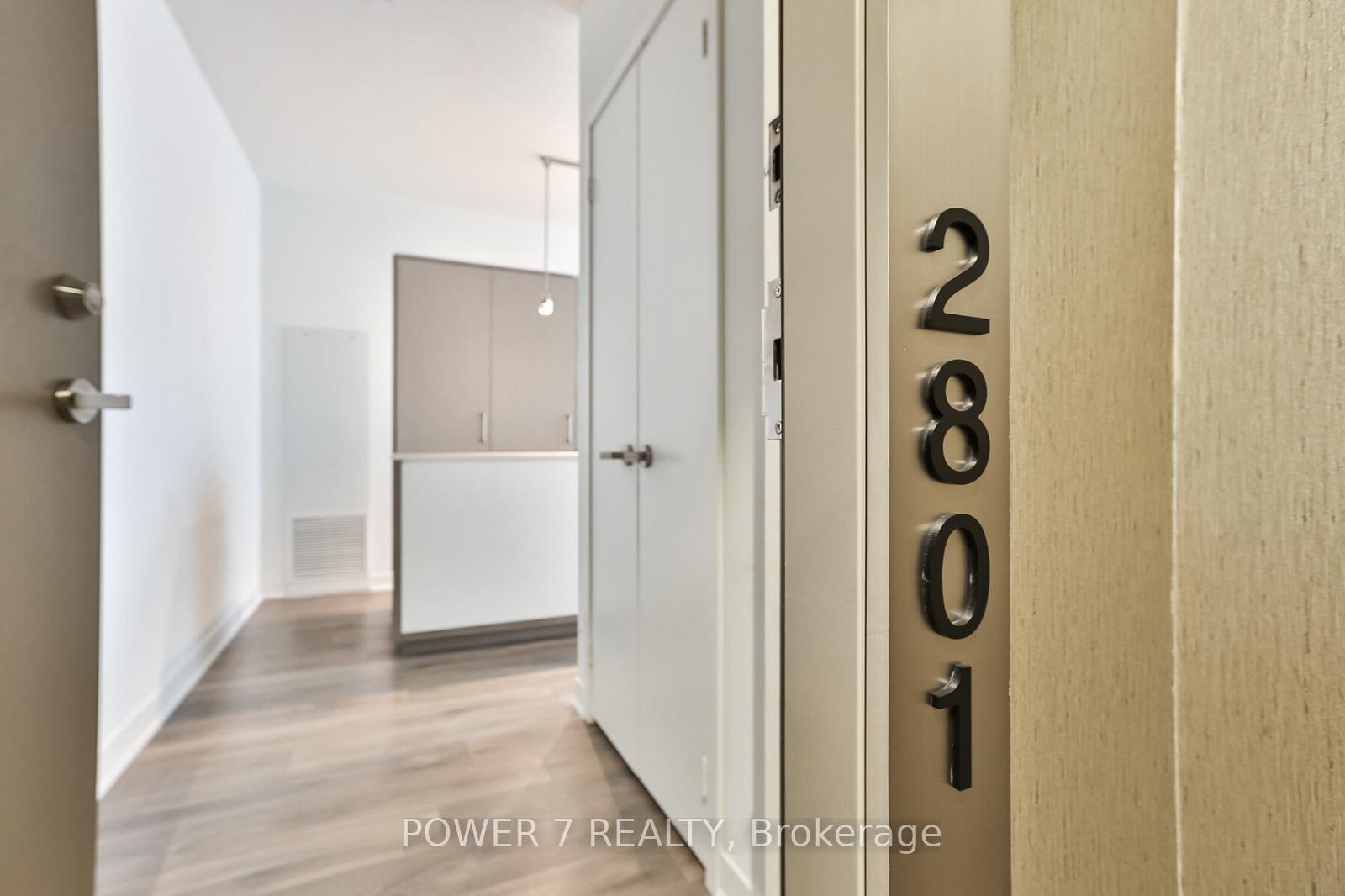 88-harbour-street-toronto-ontario-c12748072