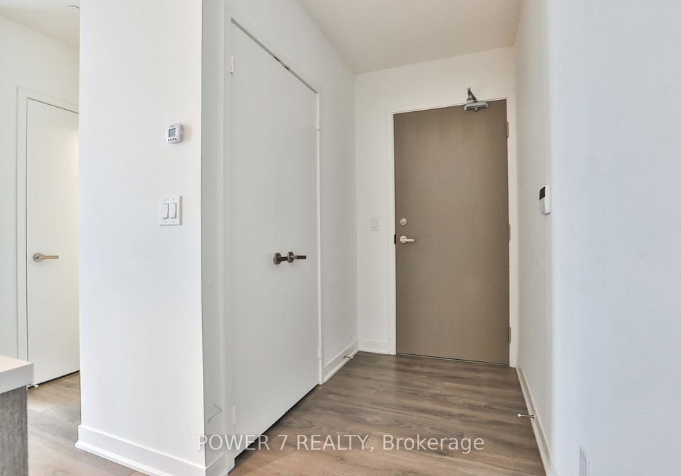 88-harbour-street-toronto-ontario-c12748072