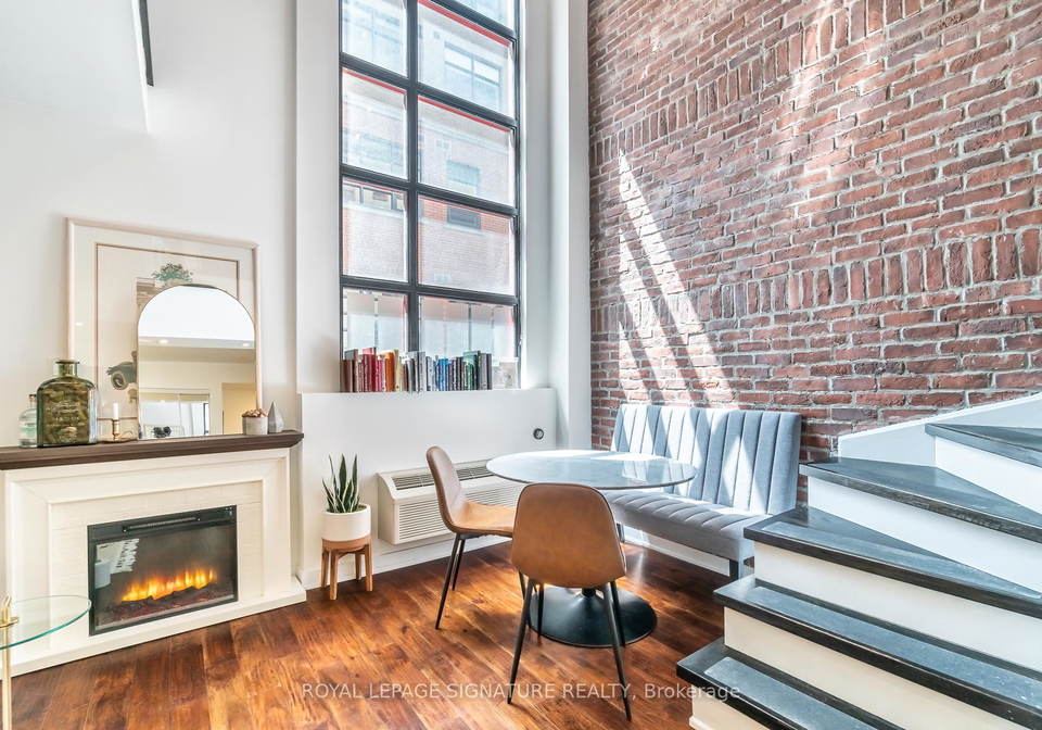 21-earl-street-toronto-ontario-c12748164