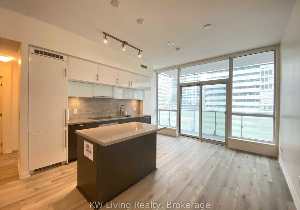 8-mercer-street-toronto-ontario-c12748236