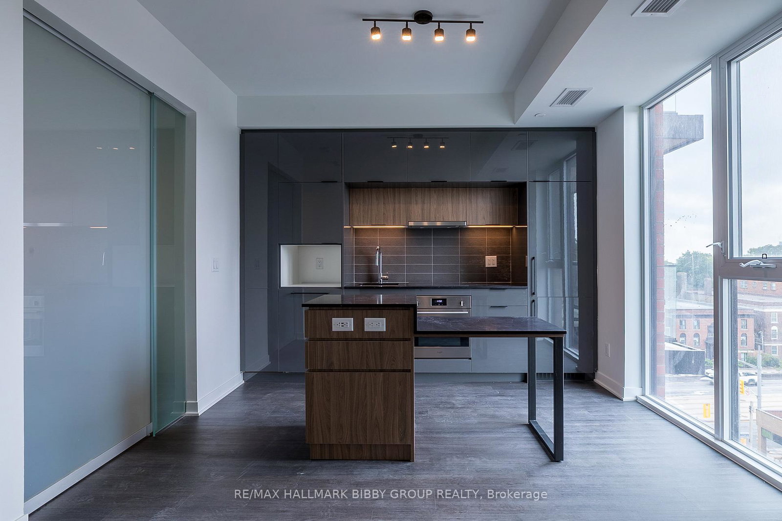 185-alberta-avenue-toronto-ontario-c12748724