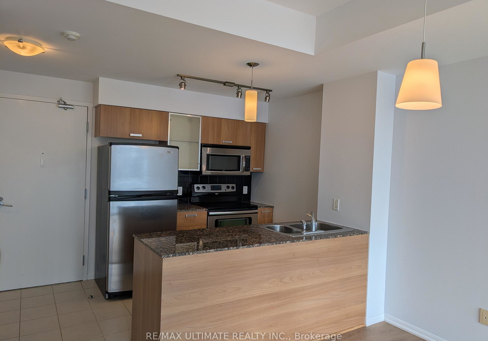 38-grenville-street-toronto-ontario-c12748740