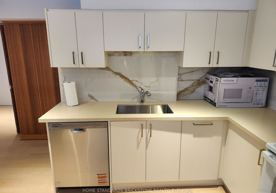 11-warlock-crescent-north-york-ontario-c12748890