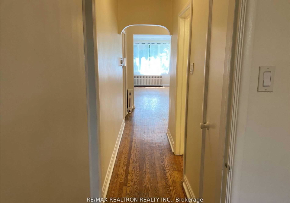 22-n-gormley-avenue-toronto-ontario-c12748964