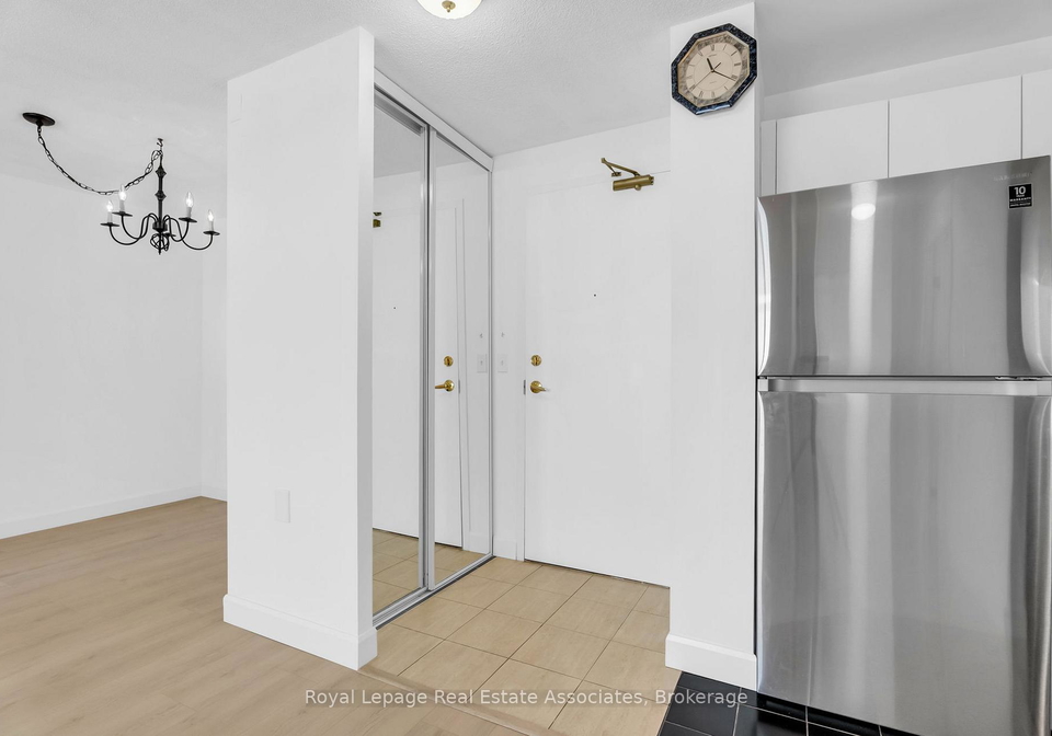 555-wilson-heights-boulevard-toronto-ontario-c12749244