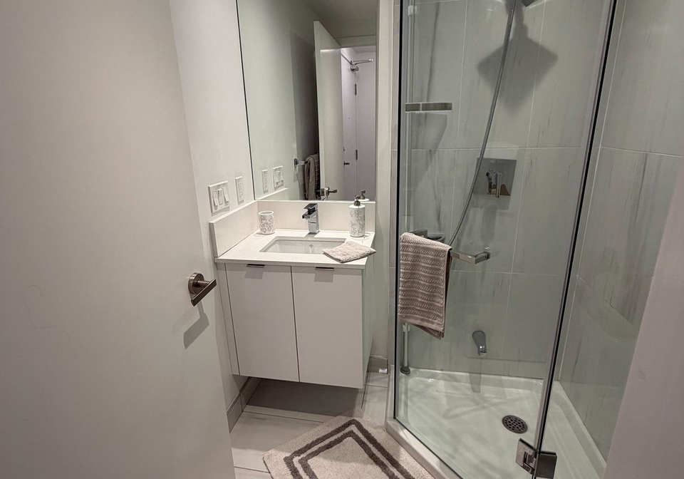 195-redpath-avenue-toronto-ontario-c12749288