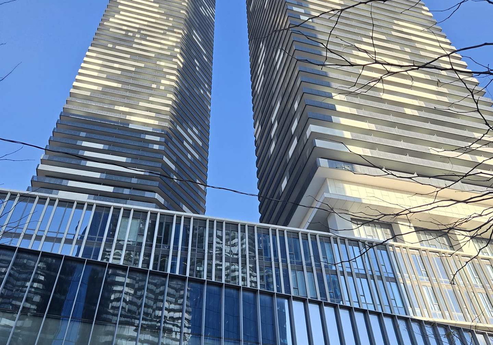 138-downes-street-toronto-ontario-c12749504
