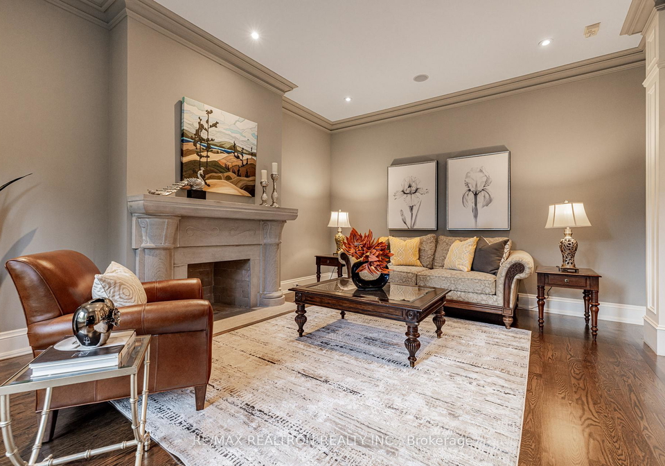 298-dawlish-avenue-north-york-ontario-c12749552