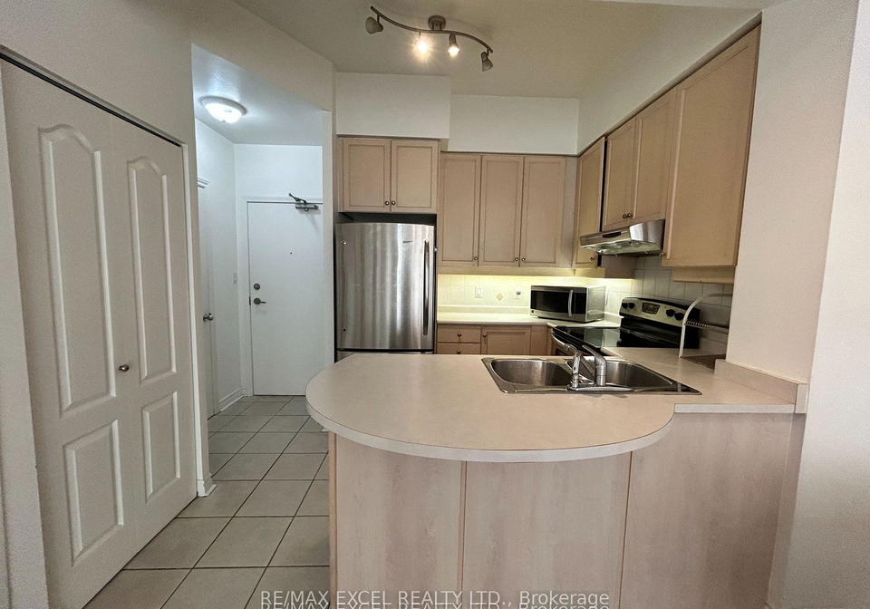 8-rean-drive-north-york-ontario-c12749724