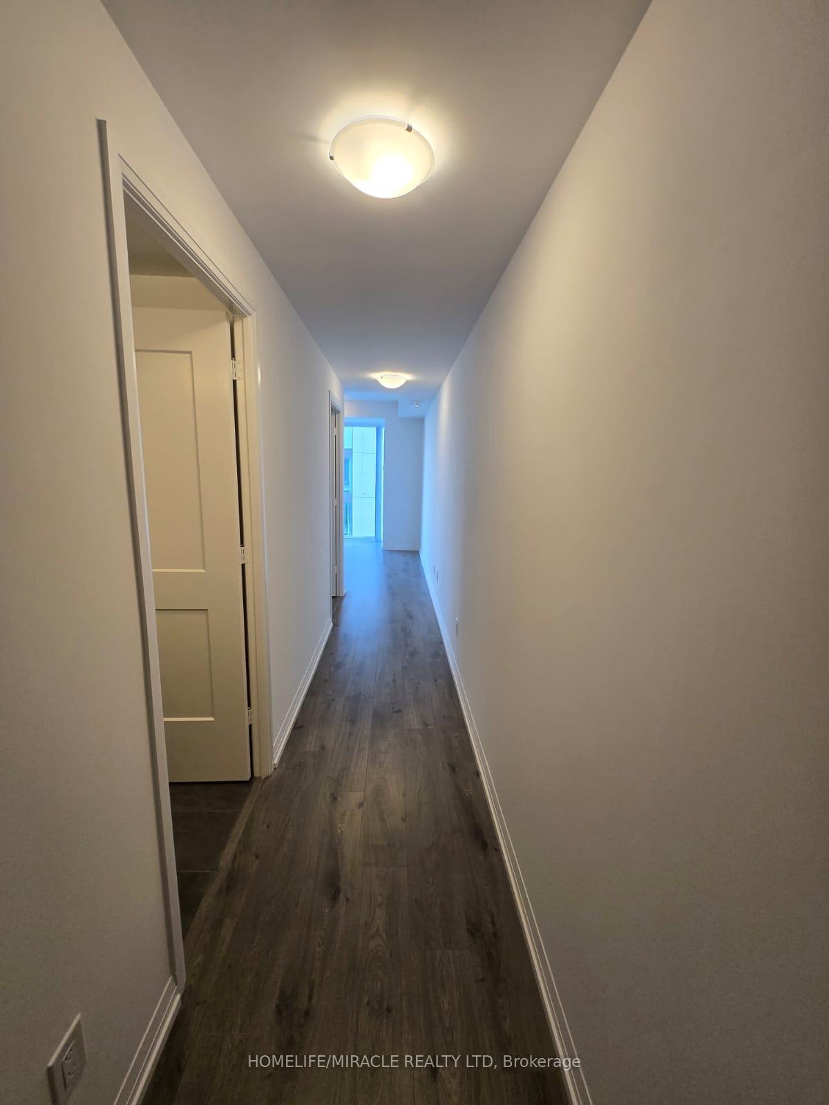 28-widmer-street-toronto-ontario-c12749812