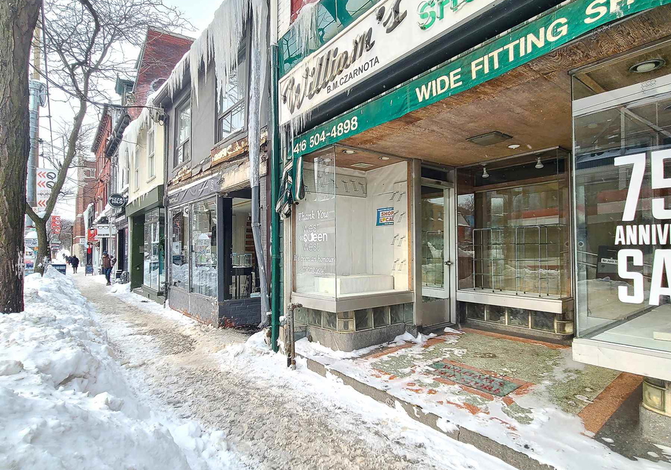 750-queen-street-w-toronto-ontario-c12750300