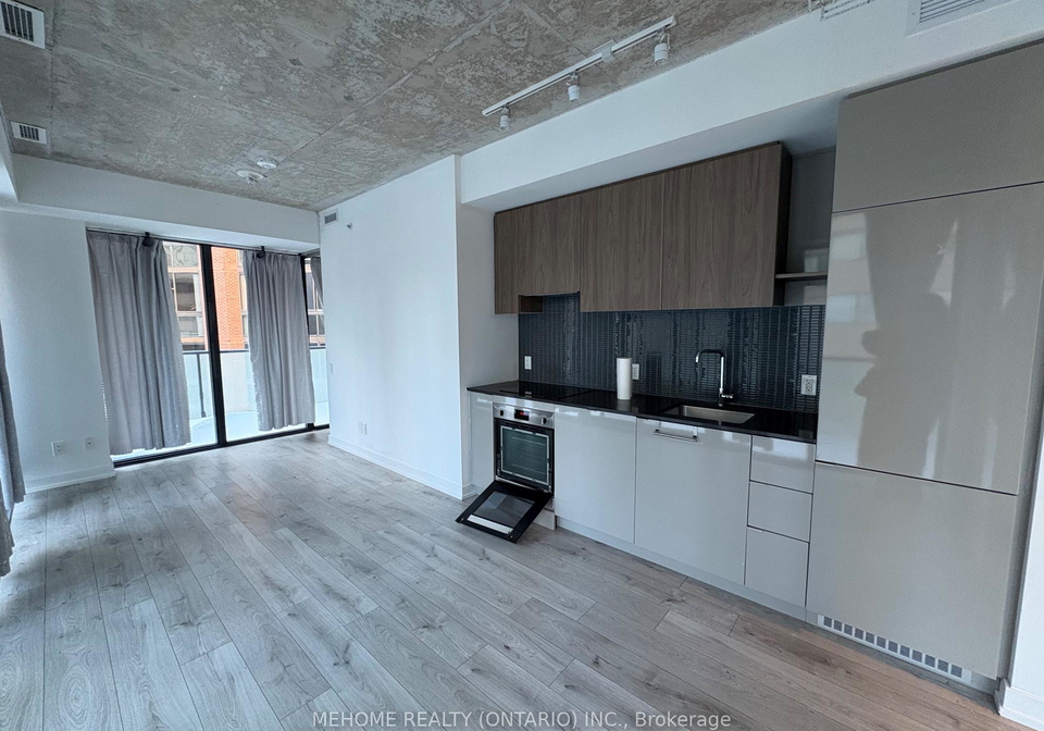 161-roehampton-avenue-toronto-ontario-c12750528