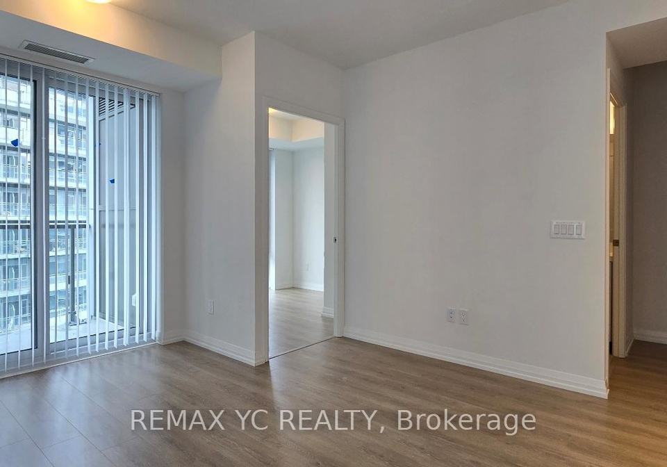 8-widmer-street-toronto-ontario-c12750626