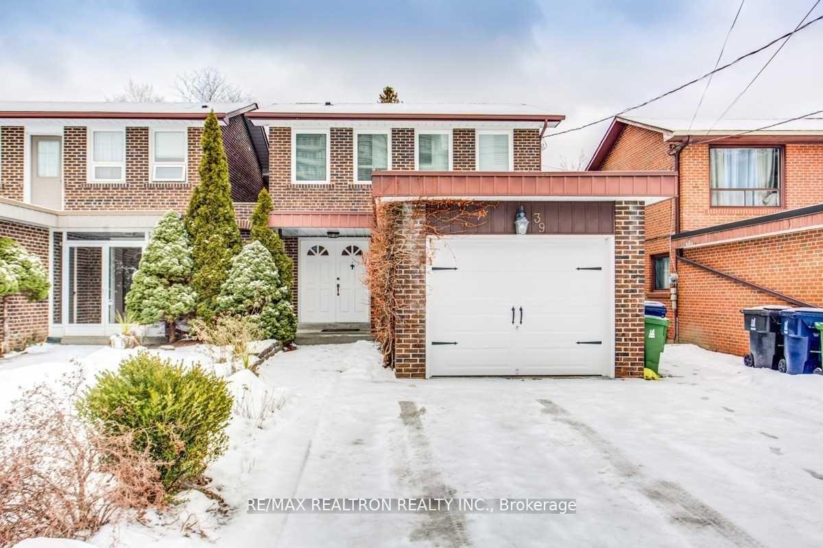 39-fisherville-toronto-ontario-c12750826
