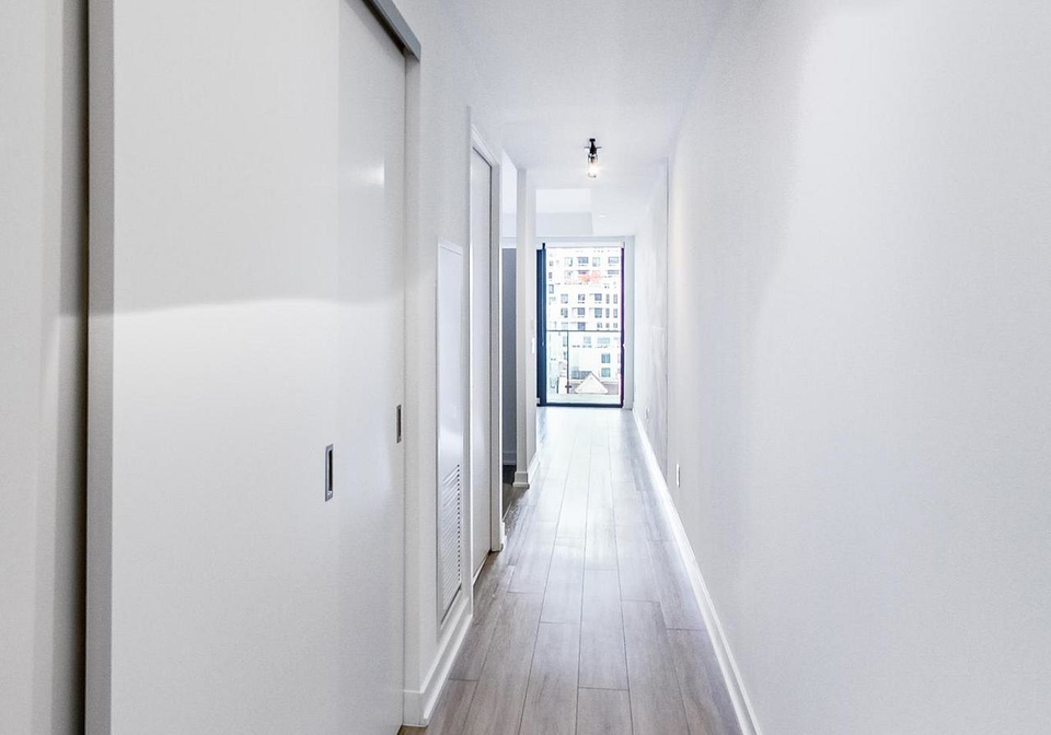 458-richmond-street-toronto-ontario-c12750854