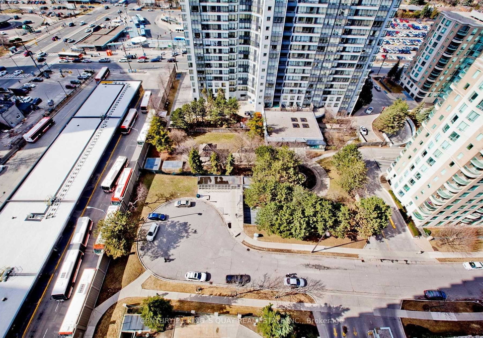 1-pemerton-avenue-north-york-ontario-c12751052